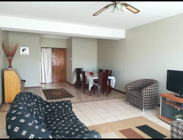 2 BEDROOM APARTMENT RENTED IN HUMEWOOD